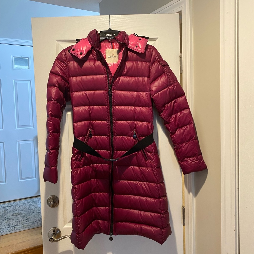 Moncler women’s puffer down 2